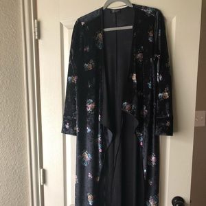 Zara Velvet floral black robe